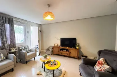 Casa em condomínio fechado com 2 quartos à venda na rua irani bertelli, 197, nossa senhora das graças, canoas por r$ 470.000