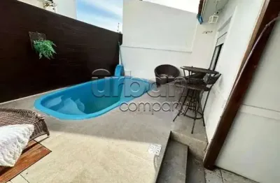 Casa em condomínio fechado com 2 quartos à venda na rua santa júlia, 55, olaria, canoas por r$ 378.000