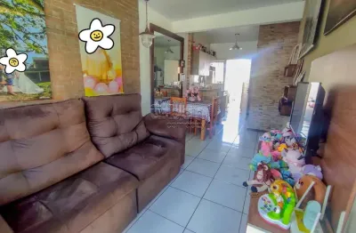 Casa em condomínio fechado com 2 quartos à venda na rua santa júlia, 56, olaria, canoas por r$ 276.000