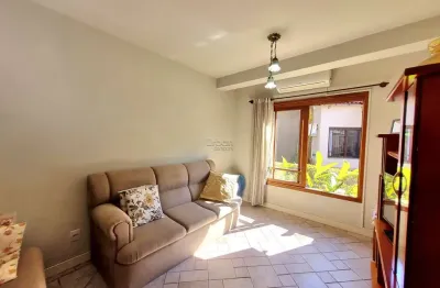 Casa em condomínio fechado com 3 quartos à venda na rua santa helena, 60, centro, canoas por r$ 595.000