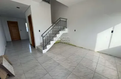 Casa em condomínio fechado com 2 quartos à venda na marie curie, 267, brigadeira, canoas por r$ 324.999