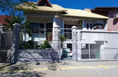 Casa em condomínio fechado com 4 quartos à venda na rua das angélicas, 333, estância velha, canoas por r$ 1.490.000
