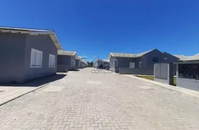 Casa em condomínio fechado com 2 quartos à venda na rua são pedro, 630, loteamento vila rica, gravataí por r$ 209.000