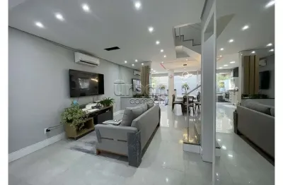 Casa em condomínio fechado com 3 quartos à venda na Rua dos Alecrins, 173, Igara, Canoas por R$ 700.000