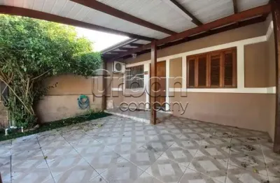 Casa em condomínio fechado com 2 quartos à venda na Rua Marselha, 119, São José, Canoas por R$ 370.000