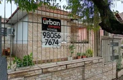 Casa em condomínio fechado com 4 quartos à venda na Rua Lomas Valentinas, 44, Centro, Canoas por R$ 490.000