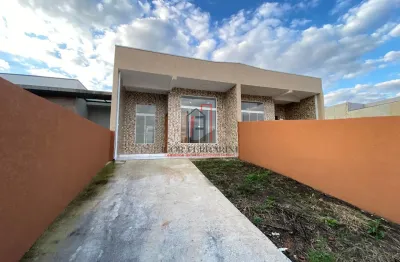 Excelente casa nova, disponível para venda em quatro barras