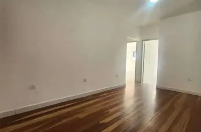 Casa com 2 quartos para alugar na Rua Lima Duarte, 52, Bosque dos Eucaliptos, São José dos Campos