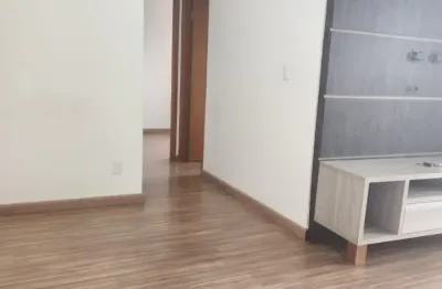 Apartamento de 2 dormitórios com suíte e móveis planejados no jardim satélite