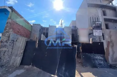 Casa com 3 quartos à venda na Rua Fábio José Bezerra, 369, Parque Boturussu, São Paulo