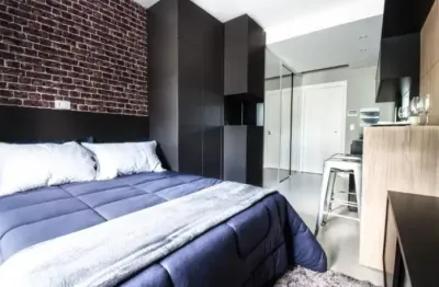 Lindo studio no mercês! alto padrão! perto de tudo o que você precisa!