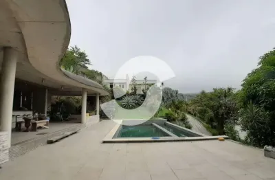 Casa para venda em niterói, são francisco, 5 dormitórios, 5 suítes, 6 banheiros, 4 vagas