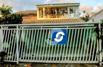 Casa para venda em niterói, são francisco, 4 dormitórios, 1 suíte, 4 banheiros, 2 vagas