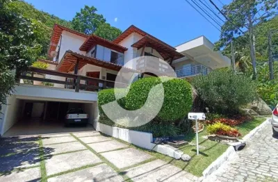 Casas 3 e 4 Quartos para Venda em Niterói, Itacoatiara, 4 dormitórios, 2 suítes, 4 banheiros, 4 vagas