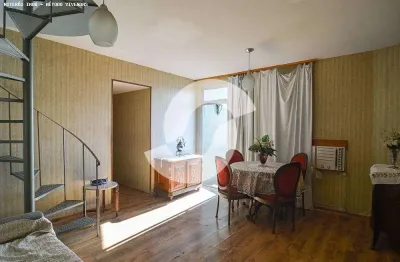 Cobertura Duplex para Venda em Niterói, Icaraí, 2 dormitórios, 2 banheiros, 1 vaga