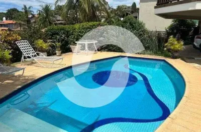 Casas 5 Quartos ou + para Venda em Niterói, Piratininga, 5 dormitórios, 4 suítes, 5 banheiros, 4 vagas