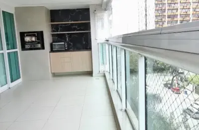 Amplo apartamento com três suítes e varanda gourmet para locação em vitória