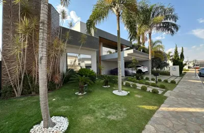 Casa de alto padrão mobiliada ponte alta 4 suítes com closet banheira piscina aquecida sauna marcenaria completa lustre de cristais.