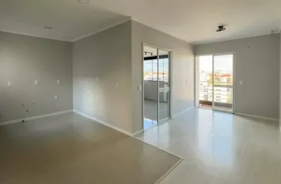 Apartamento (cobertura plana) com 3 quartos, 3 banheiros e  3 vagas 