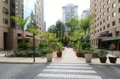 Flat para locação em moema, totalmente mobiliado com serviços, 260 mts da estação moema linha lilás!