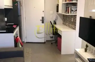 Apartamento mobiliado com 01 dormitório para locação na região do brooklin em são paulo, próximo à estação campo belo!