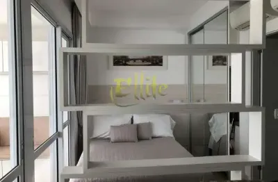 Apartamento mobiliado com 01 dormitório para locação na região do brooklin em são paulo, próximo à estação campo belo!