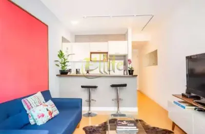 Flat para locação em moema, totalmente mobiliado com serviços, próximo das faculdades insper e anhembi morumbi!