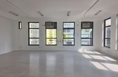 Excelente oportunidade de investimento: sala comercial à venda em moema, são paulo-sp, com 1 sala, 2 banheiros e 1 vaga de garagem!