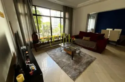 Apartamento com 3 quartos para alugar na Alameda dos Maracatins, Moema, São Paulo