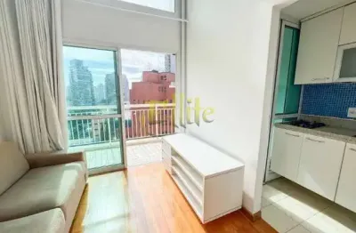 Apartamento duplex mobiliado para locação em Moema, São Paulo!