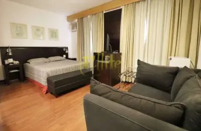 Flat para comprar na vila olímpia totalmente mobiliado com serviços, à poucos metros da faculdade insper!