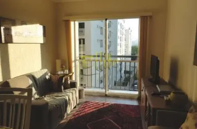 Apartamento mobiliado com 01 dormitório, pronto para morar localizado no bairro do jardins!