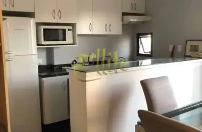 Flat à venda em moema, totalmente mobiliado com serviços. excelente localização ao lado da estação linha lilas moema!