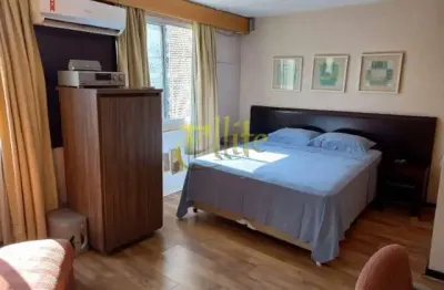 Flat para alugar na vila olímpia totalmente mobiliado com serviços, à poucos metros da faculdade insper!