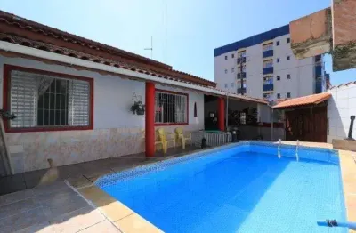 Casa a venda com piscina, balneário são joão batista, peruíbe, sp