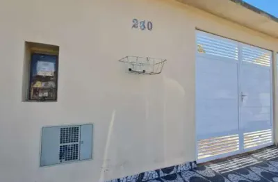 Casa com 2 quartos à venda no Balneário Plataforma, Mongaguá 