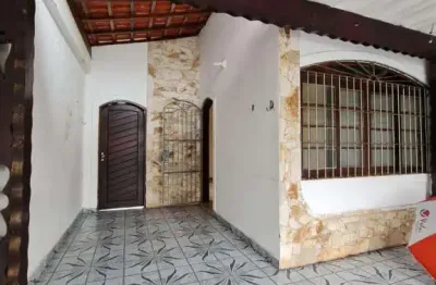 Casa com 2 dormitórios + 1 reversível, no jardim imperador