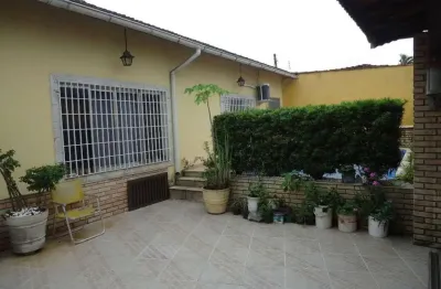 Casa em condomínio fechado com 2 quartos à venda no Jardim Imperador, Praia Grande 