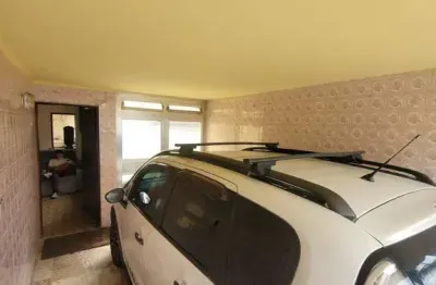 Casa comercial com 1 sala para alugar na Vila Caiçara, Praia Grande 