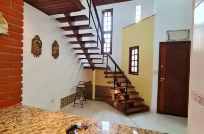 Sobrado à venda, bairro jd. real, em praia grande, sp.