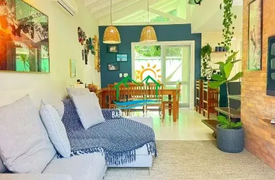 Casa em condomínio fechado com 3 quartos à venda na Rua do Manacá, 118, Camburi, São Sebastião