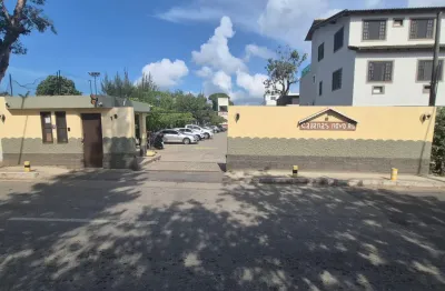 Casa triplex com 3 quartos, churrasqueira e terraço no cabanas do rio.