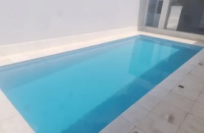 Vila margarida, paciência, casa com 250m2, 2 quartos, piscina, churrasqueira e garagem.