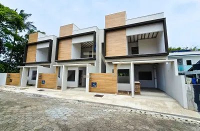 Casa com 3 quartos à venda no Centro, Penha 