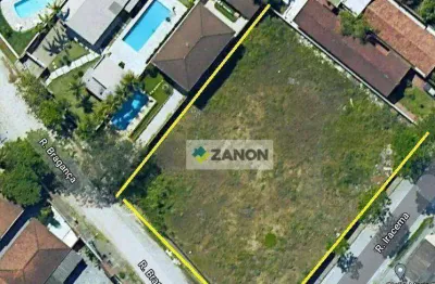 Terreno comercial à venda na Rua Bragança, Parque Enseada, Guarujá
