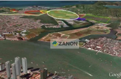 Terreno à venda na Avenida Paulo Eduardo Castrucci, CING, Guarujá