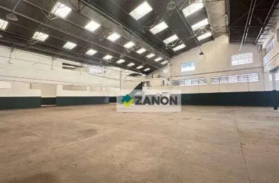 Barracão / Galpão / Depósito com 2 salas para alugar na Avenida Presidente Kennedy, Remédios, Osasco