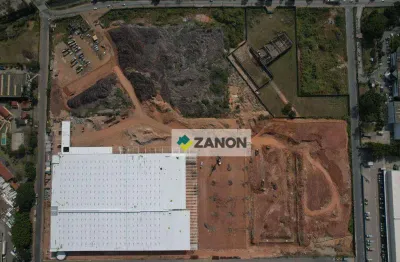 Barracão / Galpão / Depósito com 2 salas para alugar na Rua Maria Garcia Utrilla, Cumbica, Guarulhos