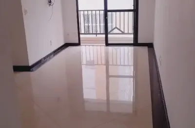 Lindo apto,  com 78 mts, perto do metro saúde, rico em armários de muito bom gosto. tudo em perfeito estado.  Não deixe de conhecer. Você vai gostar muito.