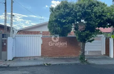 Casa com 3 quartos à venda na Rua Pedro Martini, 299, Jardim Santa Angelina, Araraquara